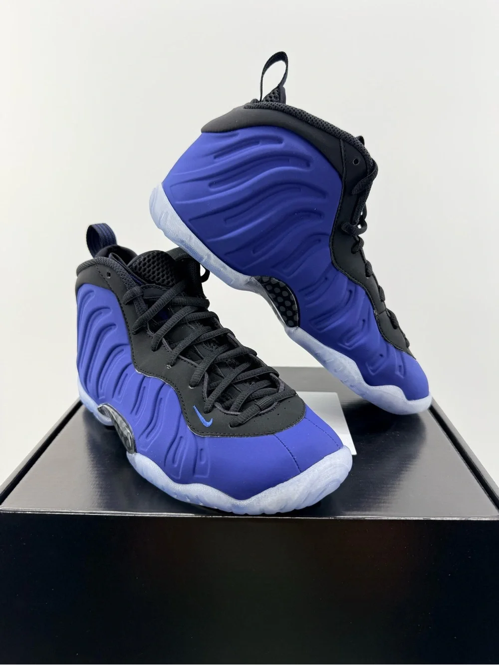 Nike Air Foamposite Youth Size 6Y Royal Blue Black Icy Sole New